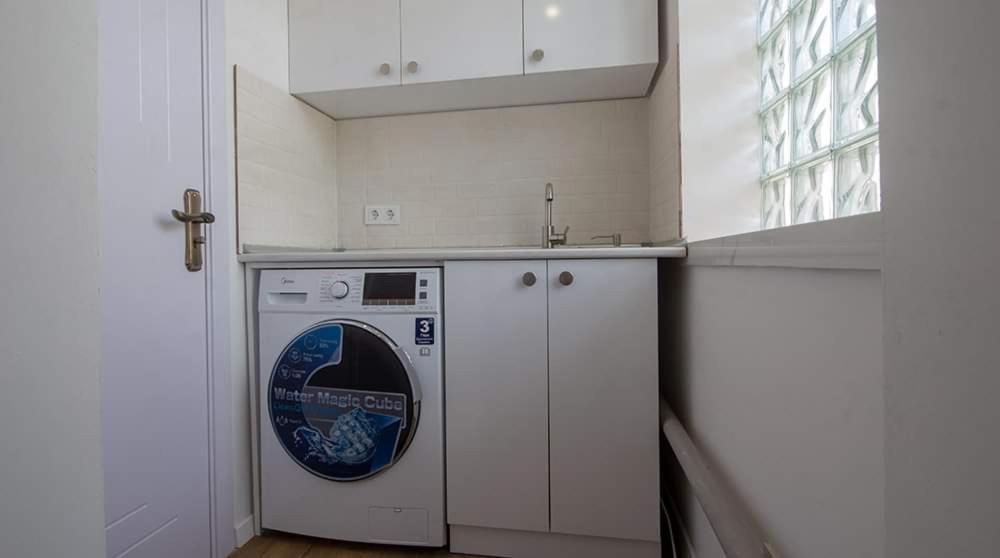 Hotel Type Rooms On Avenue Melikishvili, City Center Tbilisi Bagian luar foto